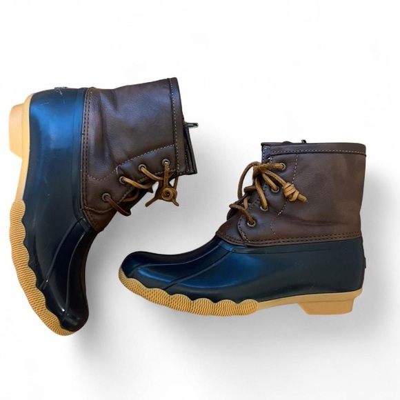 Girl’s Sperry duck boots - Picture 1 of 8